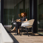 Hartman Tubb Bistro Lift Tisch